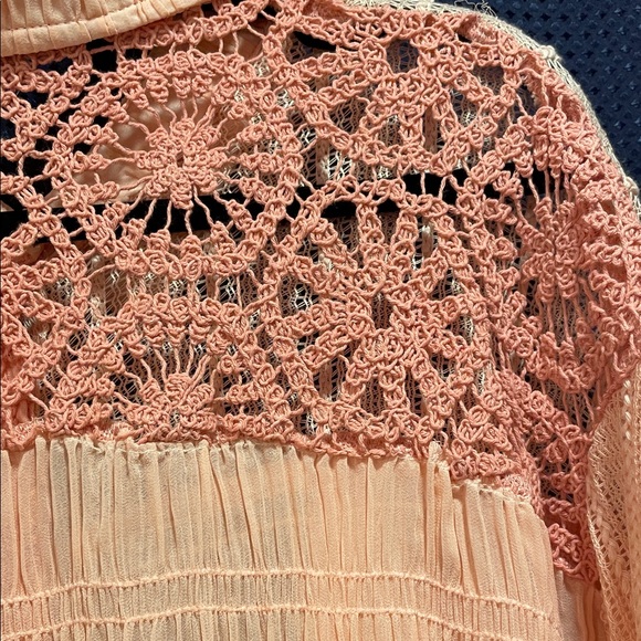 POL Peach Textured Blouse - Picture 13 of 16